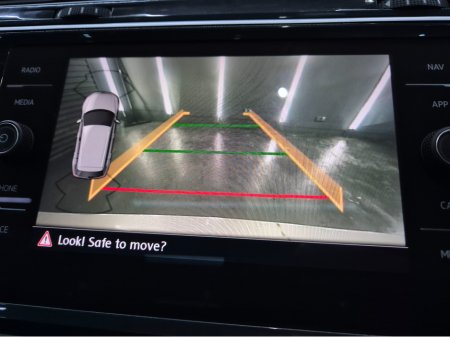 2019 Volkswagen Tiguan CL 2.0 TDI MANUAL 6SPEED FWD 115HP 5DR €25,950 thumbnail