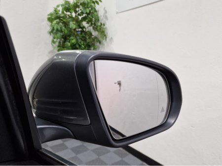 2023 Mercedes-Benz EQB 300 AMG LINE PREMIUM (PAN ROOF / 7 SEATER) 4MATIC AUTOMATIC **ONE OWNER / APPLE CARPLAY / BLIND SPOT ASSIST / ELECTRIC SUNROOF / ELECTRIC BOOTLID / REVERSE CAMERA / WIRELESS PHONE CHARGING** €39,900 thumbnail