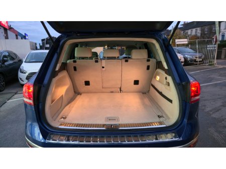 2015 Volkswagen Touareg CV 3.0 TDI 262BHP V6 5 SEATS €24,500 thumbnail