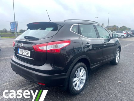2017 Nissan Qashqai 1.5 SV MY16 E6 4DR €11,450