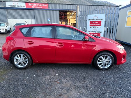 2014 Toyota Auris 1.4 D-4D AURA €6,950