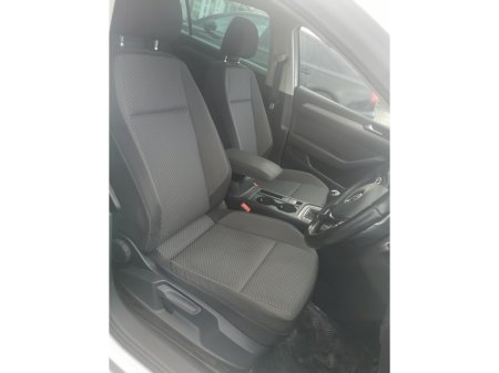 2016 Volkswagen Passat 1.6 TDI BLUEMOTION 120PS 4DR €9,000 thumbnail