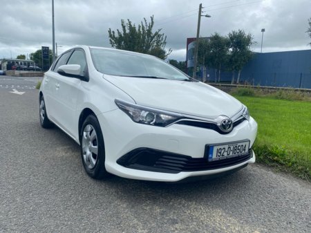 2019 Toyota Auris 1.4 D-4D TERRA 4DR €11,950