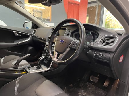 2014 Volvo V40 €10950 2014 VOLVO V40 T4 SE 1.6 AUTOMATIC / REVERSE CAMERA / CRUISE CONTROL / ELECTRIC MEMORY & HEATED SEATS €10,950 thumbnail