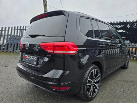 2016 Volkswagen Touran 1.6 TDI SE BLUEMOTION 110PS 5DR €11,950 thumbnail