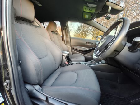 2019 Toyota Corolla Sport//Low kms €19,500 thumbnail