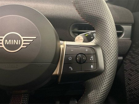 2025 MINI Hatch Cooper S 3 Door €47,950 thumbnail