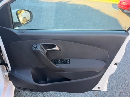 2012 Volkswagen Polo 1.2 70BHP COMFORTLINE €8,799 thumbnail