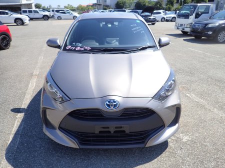 2020 Toyota Yaris 1.5 PETROL HYBRID AUTOMATIC // FULL PARK ASSIST // REVERSING CAMERA €16,950