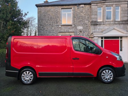 2017 Renault Trafic  €7,950