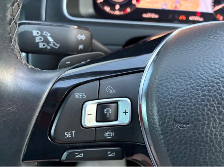 2018 Volkswagen Golf 1.2i TSI Petrol Automatic Comfortline €17,500 thumbnail