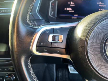 2020 Volkswagen Tiguan R-LINE 4MOTION AUTOMATIC 2.0 DIESEL //HIGH SPEC//360 PARKING CAMERAS//HEAD UP DISPLAY//HEATED FRONT AND REAR SEATS// €34,950 thumbnail