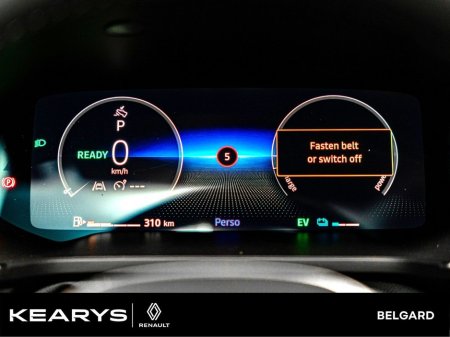 2026 Renault Captur Order your 261 Techno Full Hybrid E-Tech 160 TODAY! €36,190 thumbnail