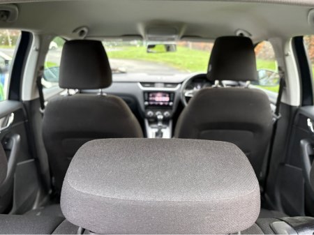 2019 Skoda Octavia AMBITION 1.6 TDI 115HP DSG 4 4DR AUTO €8,950 thumbnail