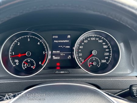 2017 Volkswagen Golf 1.6 TRENDLINE TDI Van Commercial €9,995 thumbnail