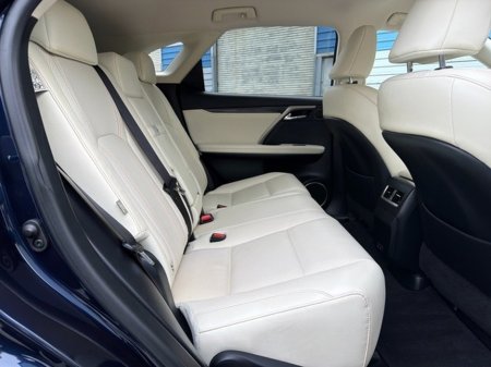 2022 Lexus RX 450 h HYBRID LUXURY AWD // HEATED & COOLING LEATHER SEATS // POWER TAILGATE // SMART ENTRY // SAT-NAV // FULL WARRANTY €59,945 thumbnail