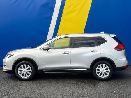2019 Nissan X-Trail 4X4 2.0 HYBRID // LEATHER INTERIOR // PARKING SENSORS // 4X4 DRIVE MODES €22,950