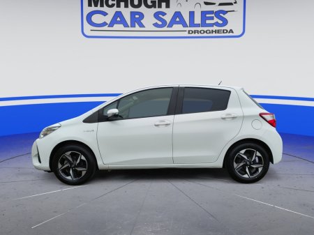 2019 Toyota Yaris Hybrid Luna Sport €12,950