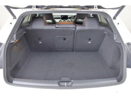 2016 Mercedes-Benz GLA Class GLA 180 *HALF LEATHER*REVERSE CAM*PARK SENSORS* €18,890 thumbnail