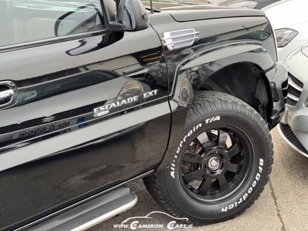 2002 Cadillac Escalade V8 SPORT TRUCK €14,950 thumbnail