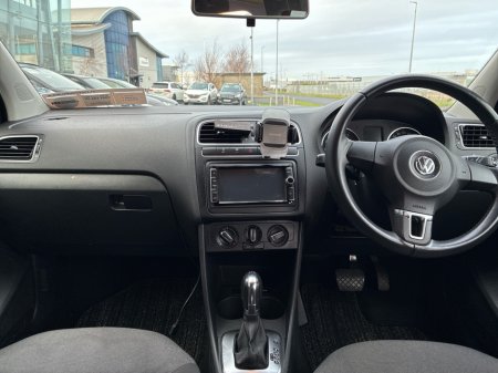 2014 Volkswagen Polo DBA-6RCBZ 5DR AUTO €10,950 thumbnail