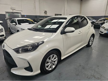2020 Toyota Yaris Hybrid €17,950