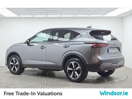 2022 Nissan Qashqai 1.3 SV PREMIUM €27,995
