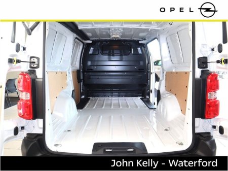 2025 Opel Vivaro KOMF L2H1-1.5 120BHP €25,999