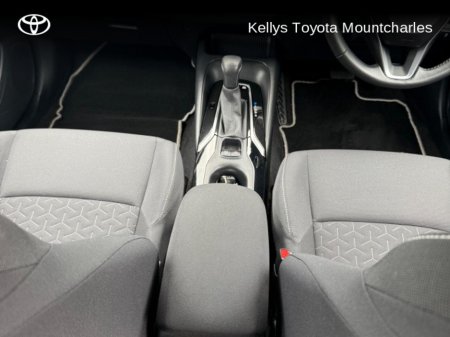 2022 Toyota Corolla COROLLA HYBRID LUNA TS €25,000