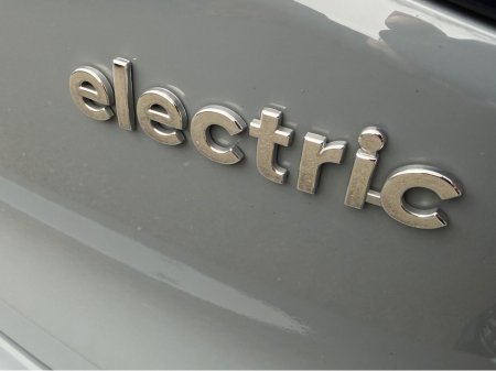 2022 Hyundai Ioniq PREMIUM EV//LOW MILEAGE//HYUNDAI SERVICE HISTORY//SIMI AND AA DEALER €15,900