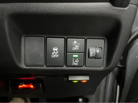 2022 Honda Shuttle €17950! 2022 HONDA SHUTTLE 1.5L HYRBID / 37K KMS / ADAPTIVE CRUISE CONTROL, REVERSE CAMERA & MORE €17,950 thumbnail