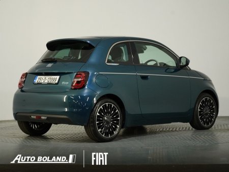 2025 Fiat 500e LA PRIMA 42KWH €26,950