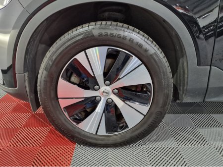 2022 Volvo XC40 T4 PLUS DARK RECHARGE AUTOMATIC **ONE OWNER / APPLE CARPLAY / BLIND SPOT ASSIST / ELECTRIC BOOTLID / HEATED FRONT & REAR SEATS / HEATED STEERING WHEEL / REVERSE CAMERA / WIRELESS PHONE CHARGING** €34,900 thumbnail