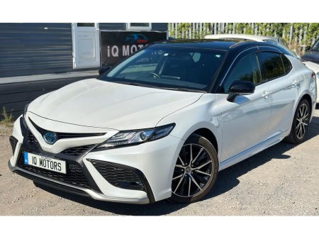 2022 Toyota Camry *New Shape* Leather Package 2.5 Hybrid Fresh Import (0032) €36,495