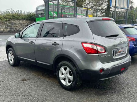 2013 Nissan Qashqai +2 7 Seater New NCT €4,500