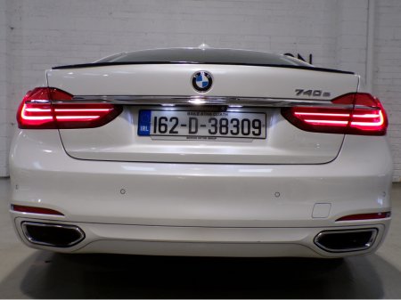 2016 BMW 7 Series *BMW 740E*PLUG-IN HYBRID*I-PERFORMANCE EDITION*AMAZING ON FUEL,POWER AND A VERY COMFORTABLE DRIVE*SOFT CLOSE DOORS*FULL LEATHER MEMORY ELECTRIC MESSAGE HEATED AND AIRCON SEATS*HARMAN/KARDON PACK*21