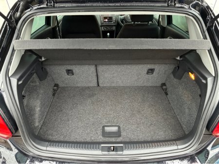 2016 Volkswagen Polo 1.2i TSI Petrol Automatic Comfortline €13,500 thumbnail