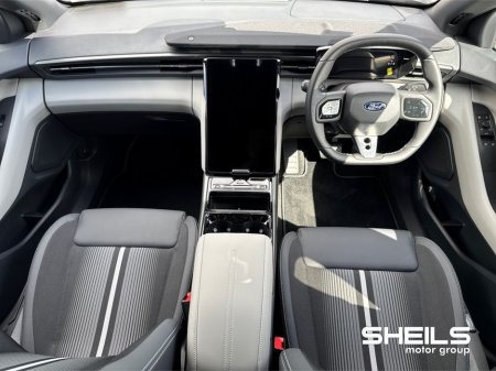 2025 Ford Capri Select 77kWh Extended Range €43,950