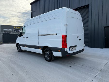 2024 Mercedes-Benz Sprinter  €42,000