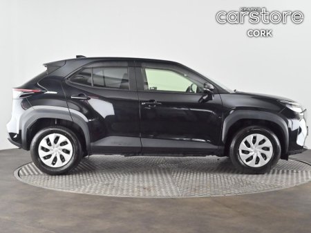2022 Toyota Yaris Cross 1.5 Hybrid CVT €27,880