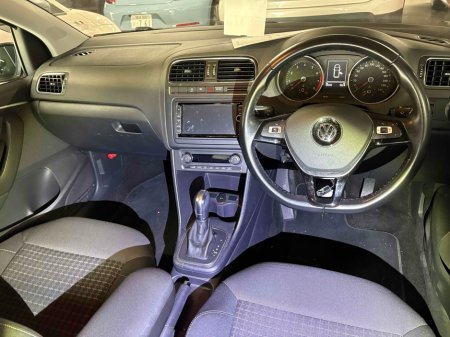 2016 Volkswagen Polo COMING IN NEW YEAR !! VW Polo Metallic Red 64k klms