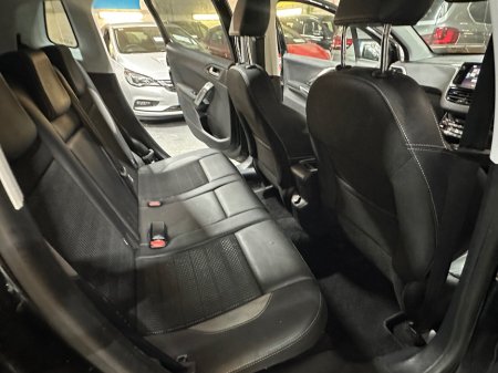 2016 Peugeot 2008 1.6 Blue Hdi 100 bhp Allure €7,888 thumbnail