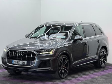 2021 Audi Q7 55 TFSI e S Line €52,950