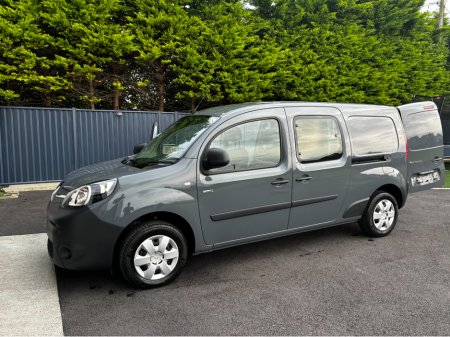 2021 Renault Kangoo Crew Cab + Van