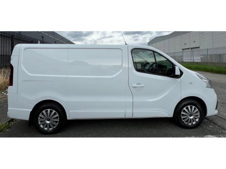 2019 Renault Trafic High Spec €13,780