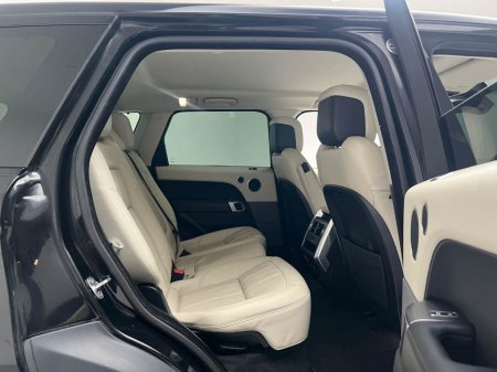 2021 Land Rover Range Rover Sport HSE D300 3.0 MHEV €65,990 thumbnail