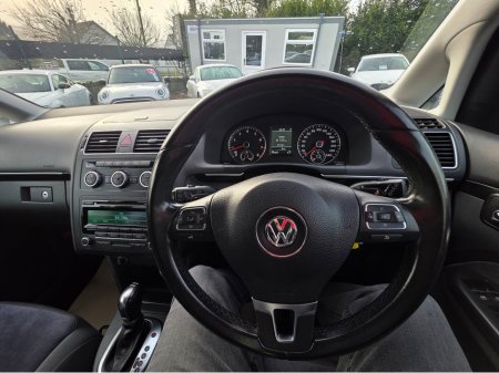 2012 Volkswagen Touareg 1.4 TSI HIGHLINE EDITION 7 SEATER ALLOYS SIMI DEALER - SPECIALISING IN IMPORTS OF GERMAN AUTOMATIC HI SPEC CARS thumbnail