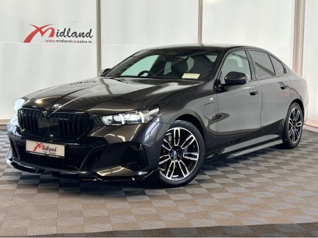 2025 BMW 5 Series M SPORT *PERFORMANCE STYLING* AUTO
