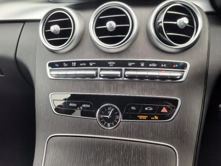 2021 Mercedes-Benz C Class C300de AMG Line Edition €31,990 thumbnail