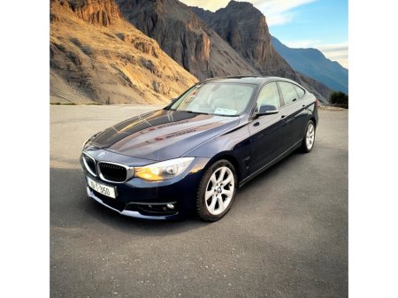 2015 BMW 3 Series 318d SE €11,995